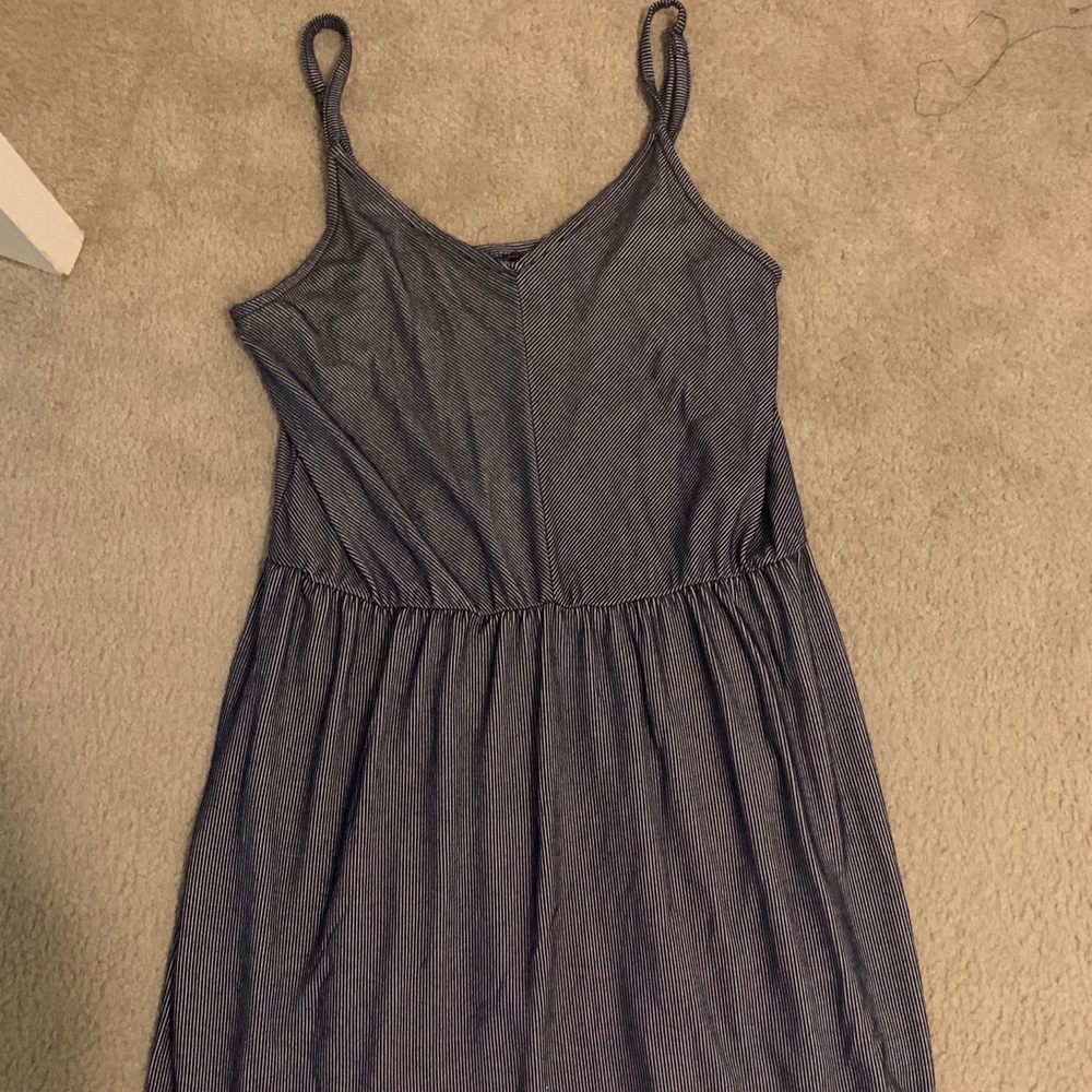 Universal thread dress
